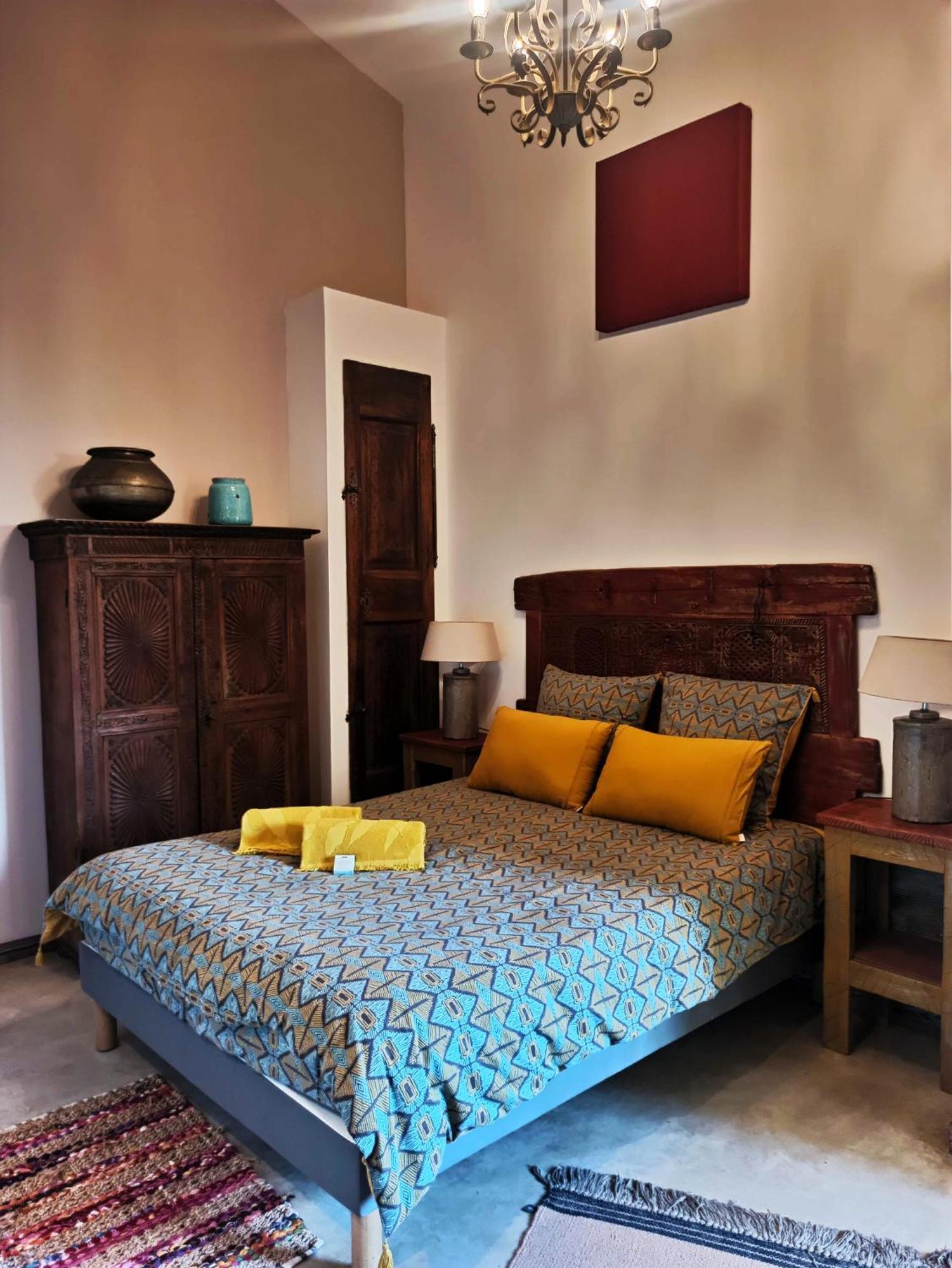 Bed and Breakfast O Reves Ailleurs Сен-Сір-сюр-Мер Екстер'єр фото